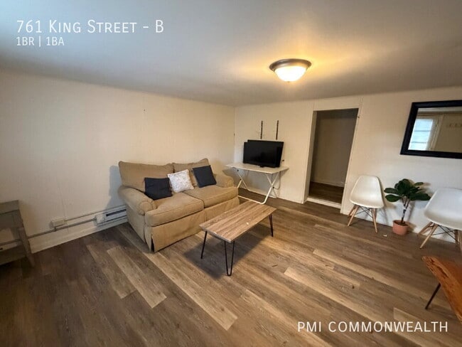 Foto del edificio - 761 King St