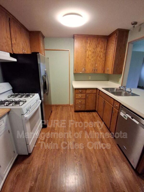 Foto del edificio - 2299 Randy Ave