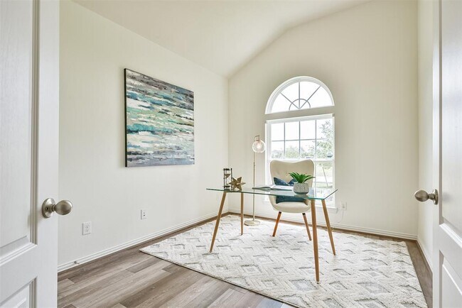 Building Photo - 2125 Sand Ridge Dr