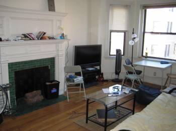 Building Photo - 4 bedroom in Allston MA 02134