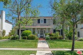 Building Photo - 1850 Carlisle Dr