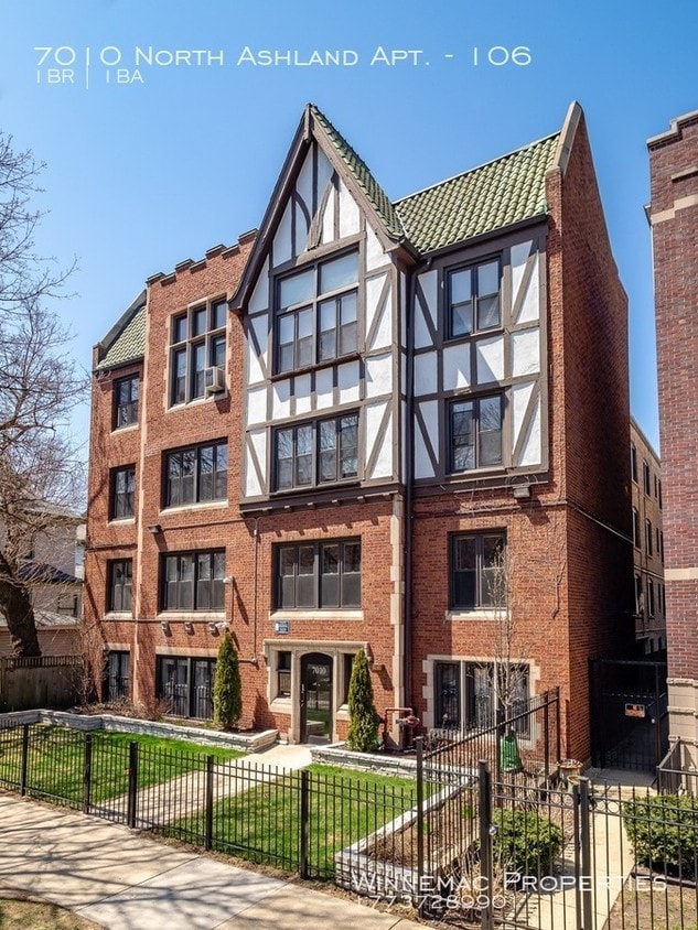 Primary Photo - 7010 N Ashland Ave