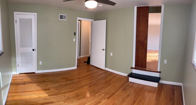 Foto del edificio - 530 Western Row Rd