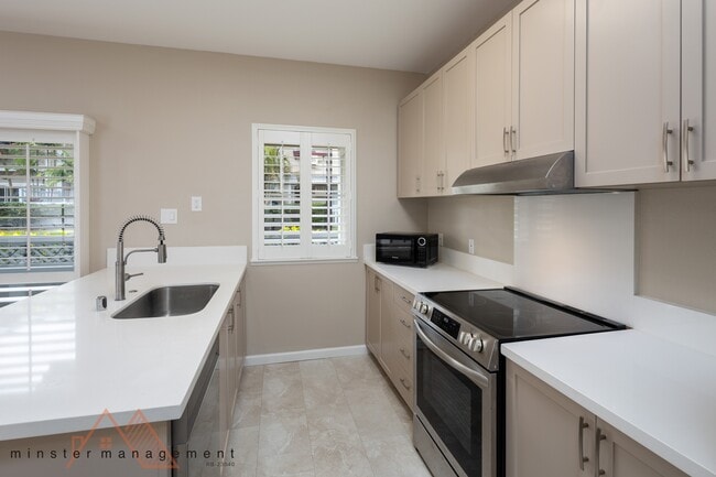 Photo - 7080 Hawaii Kai Dr Townhome