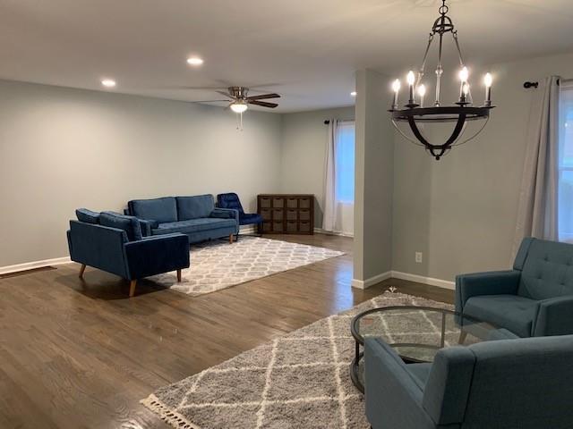 Foto del edificio - 2280 Greenway Dr