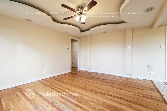 Building Photo - 1905 W 49th Ave