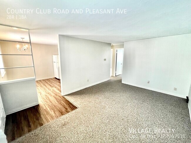 Foto del edificio - Top floor! Few Steps! Roomy 2-bed w/ on-si...
