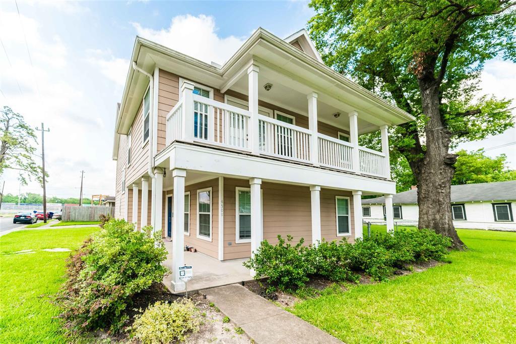 Foto principal - 4501 Nichols St