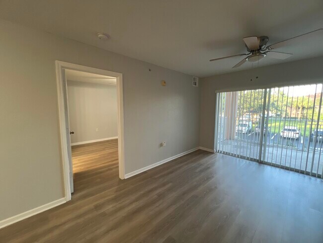 Foto del edificio - 231 SW Palm Dr