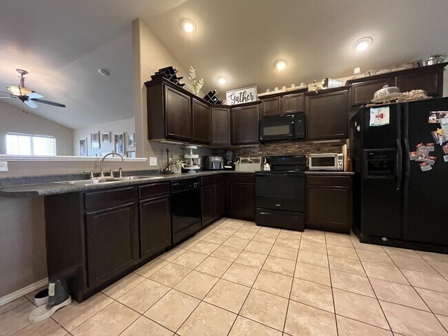 Foto del edificio - 9312 Quitman Ave