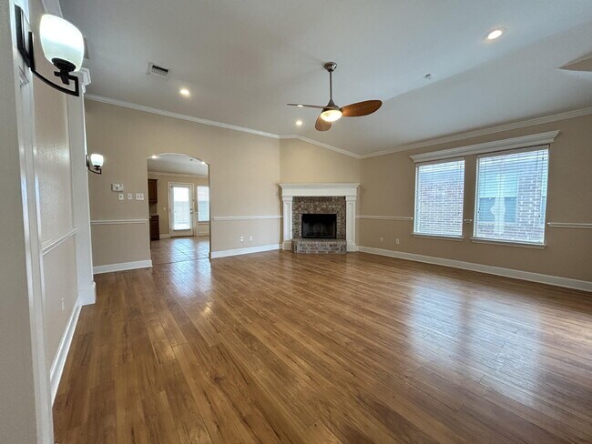 Foto del edificio - 5217 Harvard St