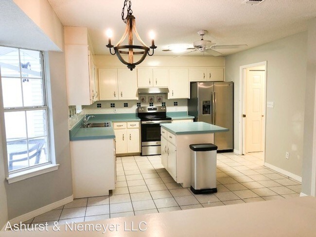 Foto del edificio - 3 br, 3 bath House - 6901 South Bayou Dr.