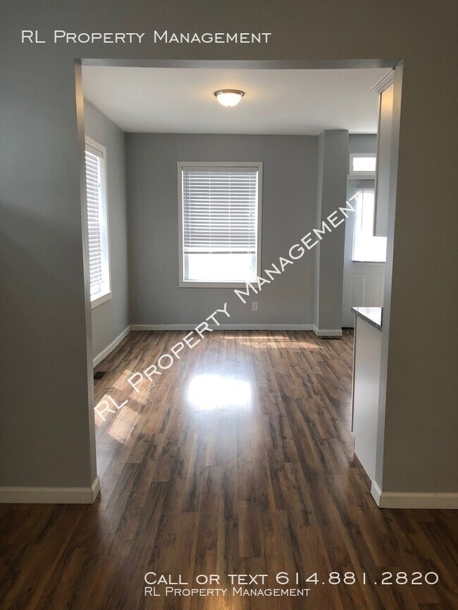 Building Photo - COMING SOON!!!-2 bedroom 1 bathroom town h...