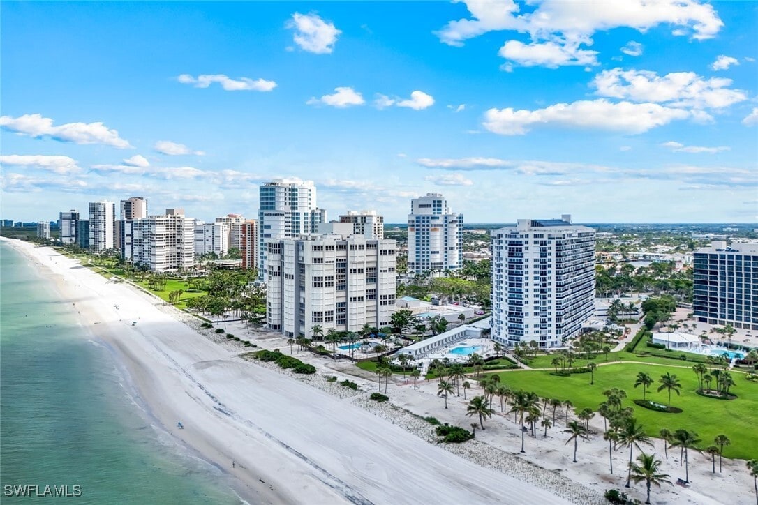 Foto principal - 4041 Gulf Shore Blvd N