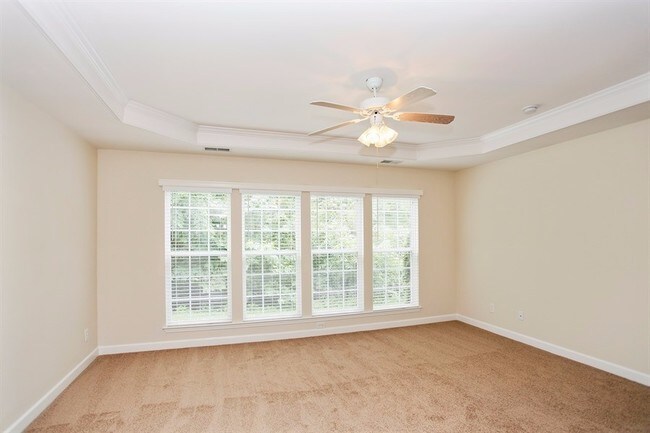 Foto del edificio - 1514 Red Oak Dr
