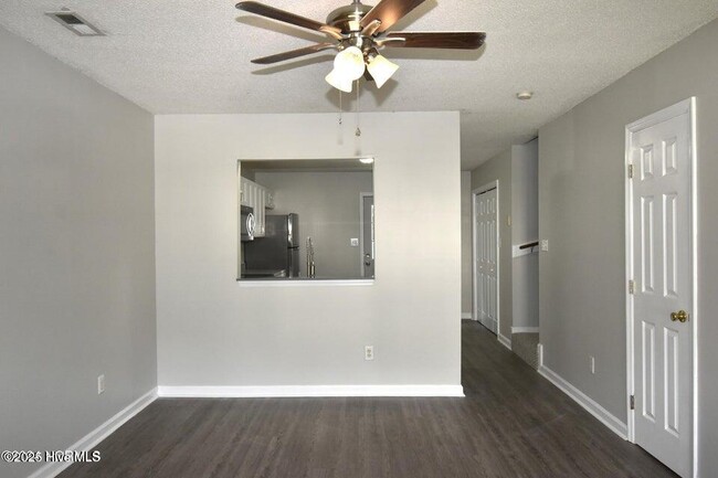 Foto del edificio - 2031 Brandymill Ln
