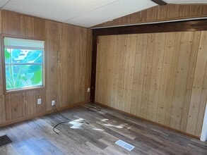 Building Photo - 111 W Mulberry Ave