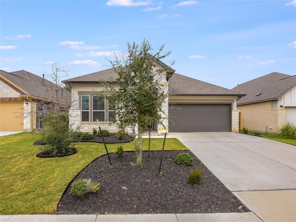 Foto principal - 909 Del Raphael Dr