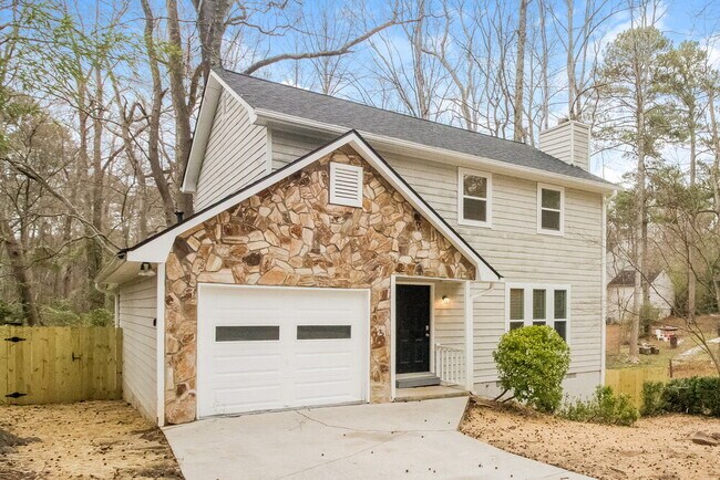 Building Photo - 6799 Ivy Log Dr SW