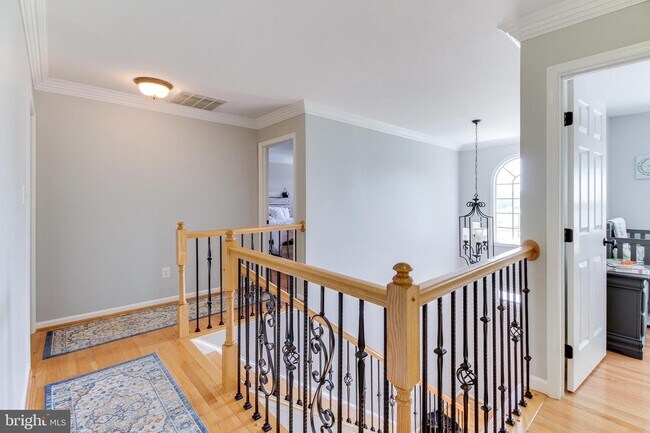 Foto del edificio - 43182 Maple Cross St