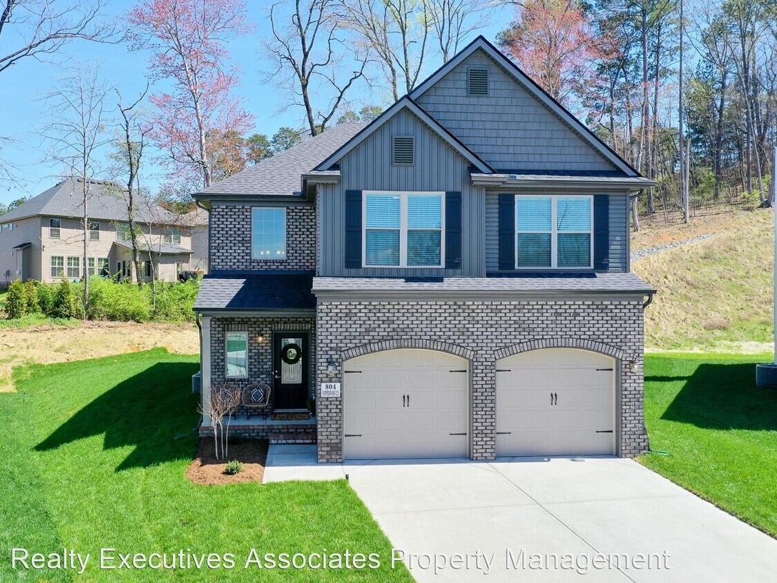 Primary Photo - 4 br, 2.5 bath House - 804 Copperwood Lane