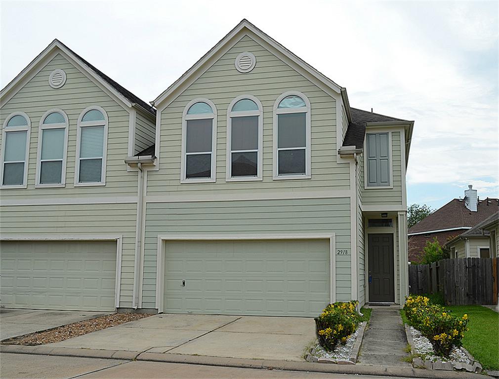 Foto principal - 2918 Hebert Trail Dr