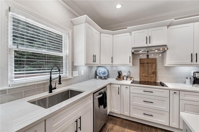 Building Photo - 130 Spalding Springs Ct
