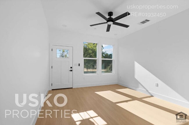 Foto del edificio - Brand New Construction Unit for Rent - 1 B...