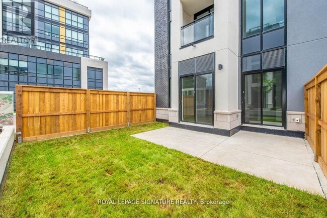 Building Photo - 3010 Trailside Dr