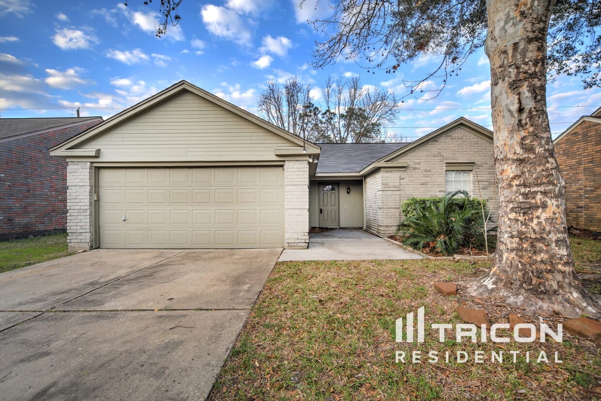 Foto principal - 12114 Yearling Dr