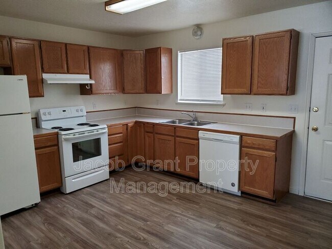 Foto del edificio - 4946 Cole St