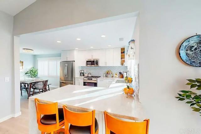 Building Photo - 4075 Johnson Dr