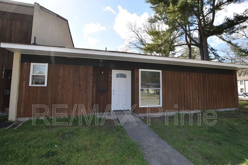 Primary Photo - 1473 Longdale Dr