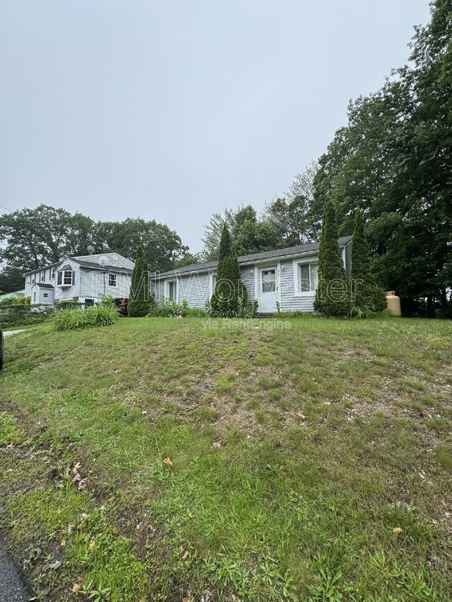 Building Photo - 37 Elbridge Rd