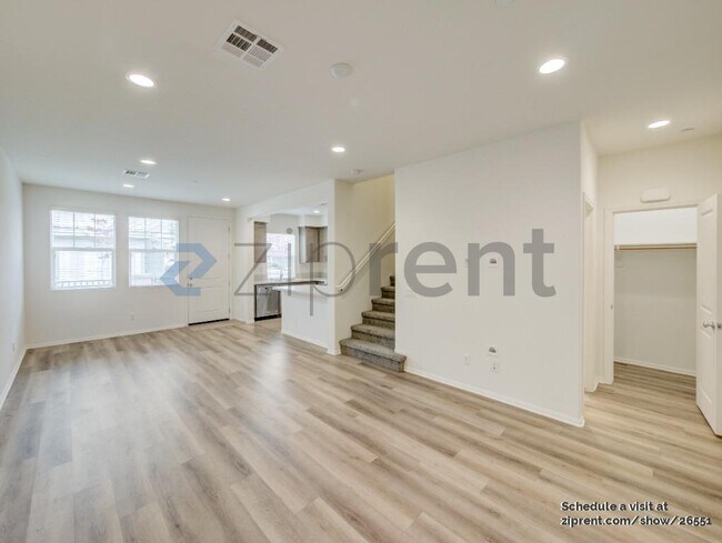Building Photo - 6530 Calle Koral