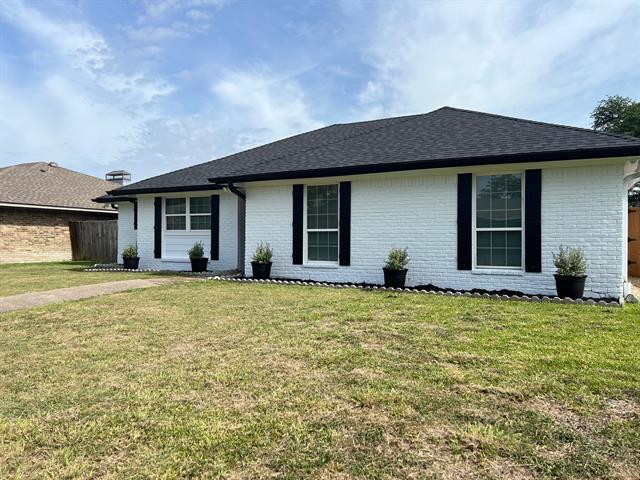 Foto del edificio - 7205 Ridgeview Dr