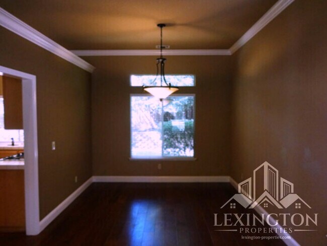 Foto del edificio - Spacious, single-story, 3bd-2ba Home located in Folsom's desirable Natoma Station community!