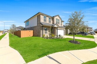 Building Photo - 22222 Opa Gln Dr