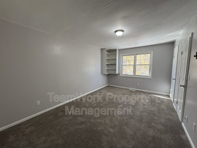 Foto del edificio - 78 Hunters Ridge Ln