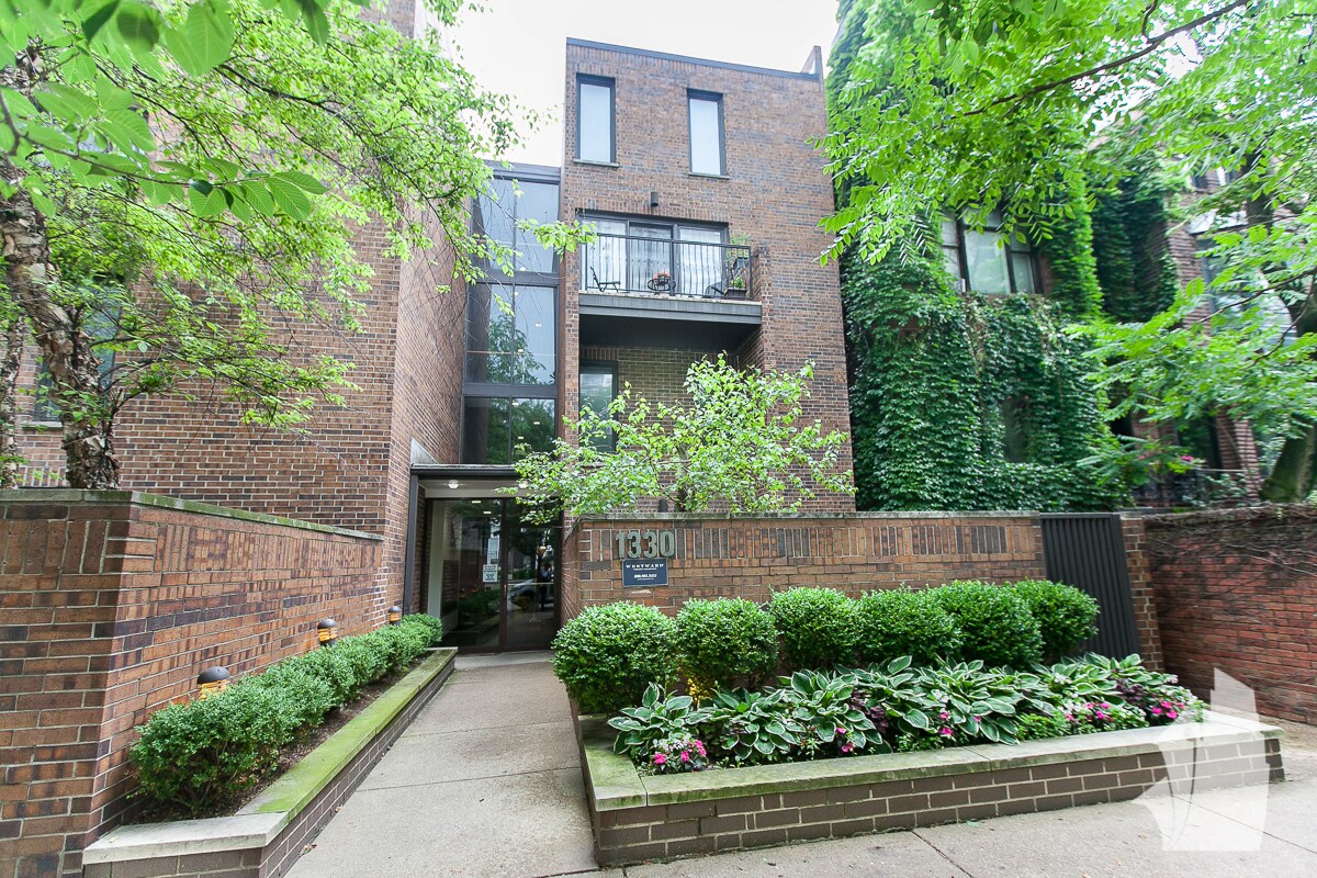 Foto principal - 1330 N La Salle Dr