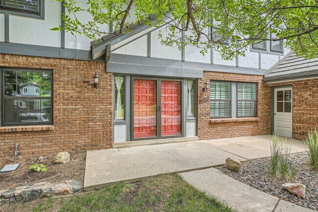 Foto del edificio - 8086 S Vance Ct