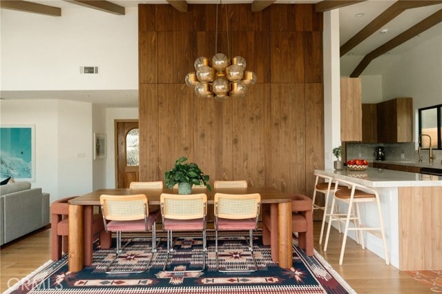 Foto del edificio - 3627 Willowcrest Ave