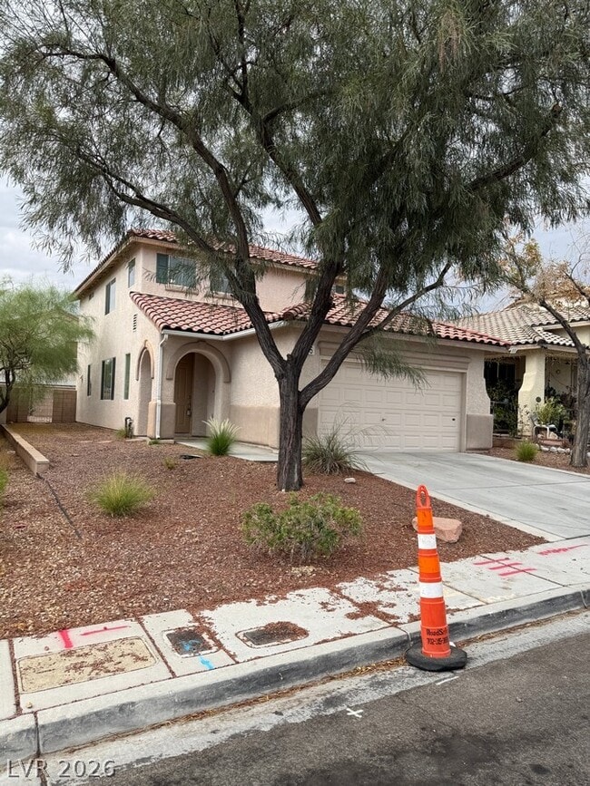 Building Photo - 8475 Regal Hills Ct