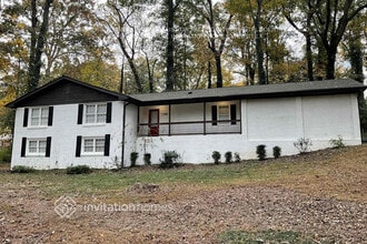 Building Photo - 1748 Pamela Cir SW