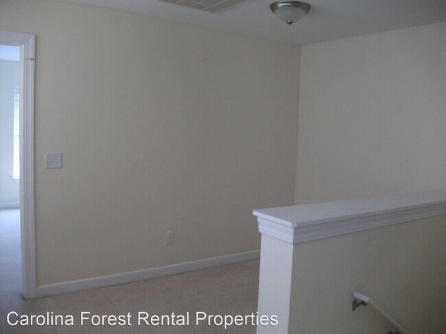 Building Photo - 3 br, 2.5 bath House - 1122 Fairway Lane