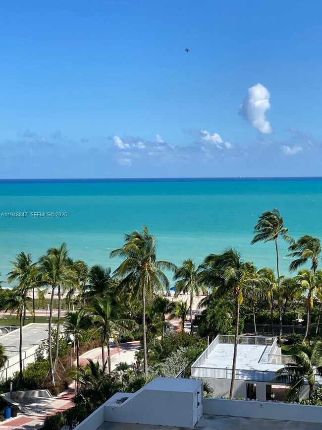 Foto del edificio - 2655 Collins Ave