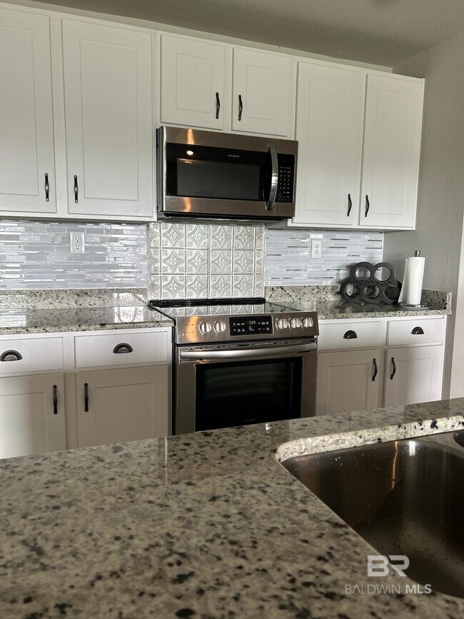 Foto del edificio - 23333 Shadowridge Dr