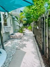 Building Photo - 204 S M St