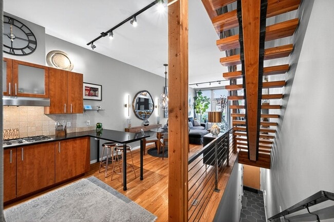 Foto del edificio - 2680 Blake St