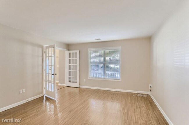 Building Photo - 4 br, 3 bath House - 3517 Lake Valley Cour...